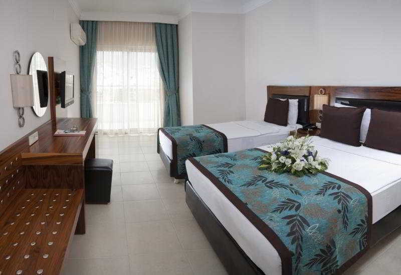 Xperia Grand Bali Hotel (Adults Only) Alanya Bagian luar foto
