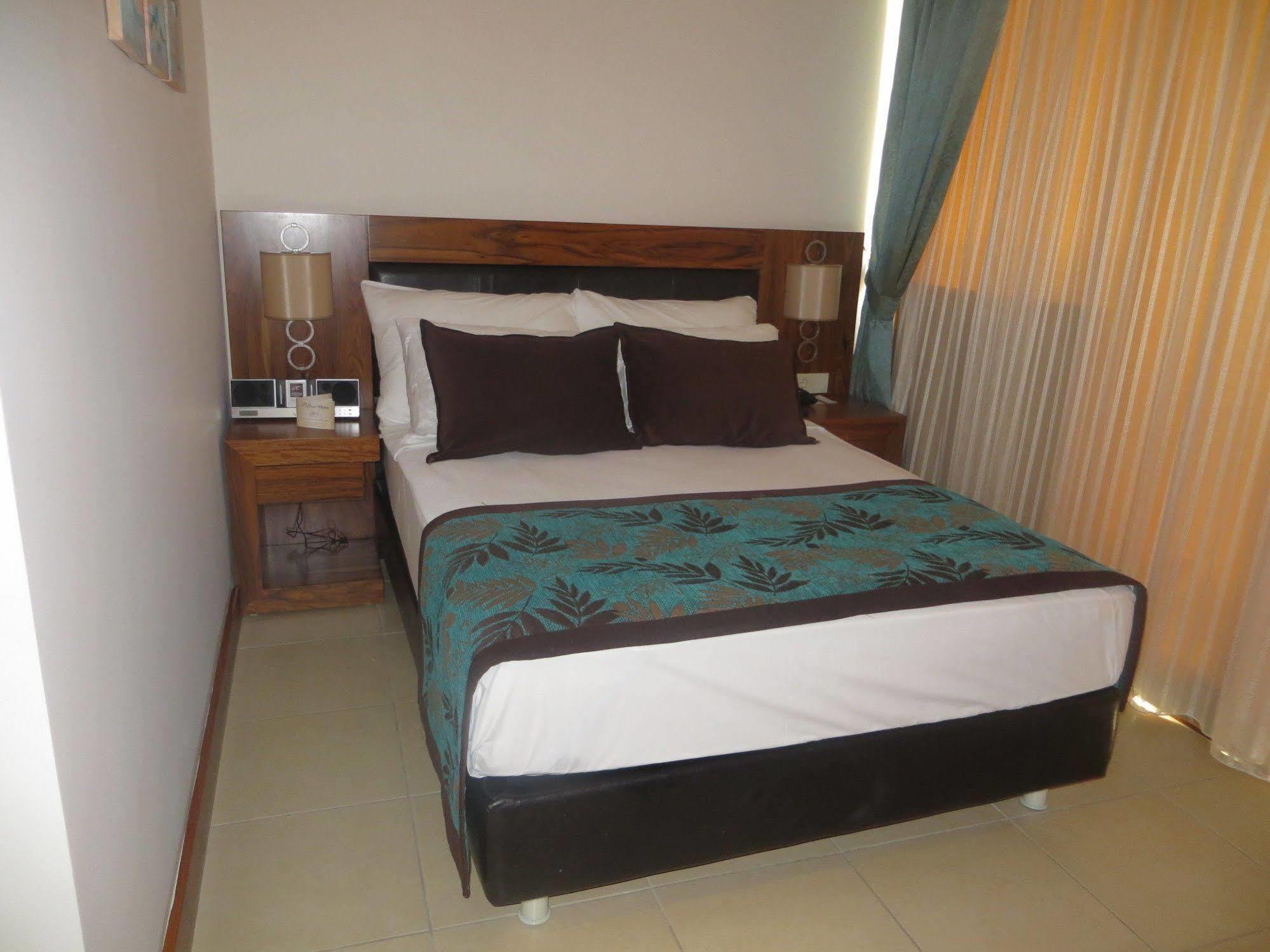 Xperia Grand Bali Hotel (Adults Only) Alanya Bagian luar foto